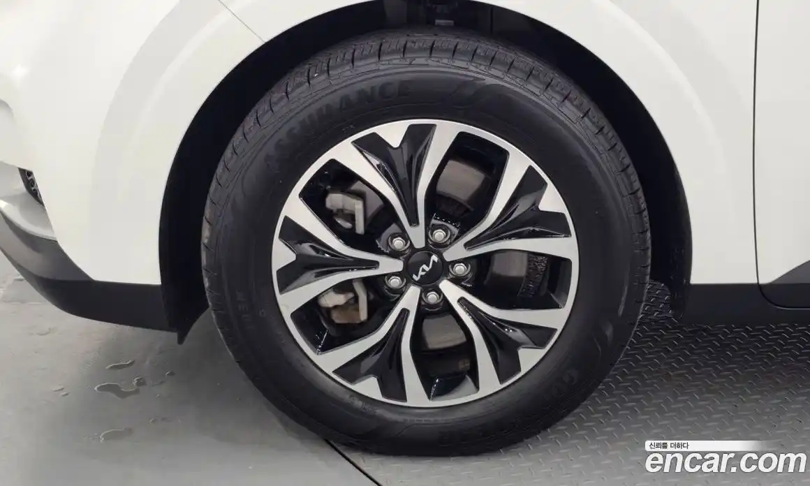 Kia Canival 2023 2.2 Автомат в Москве № 460051, фото 5