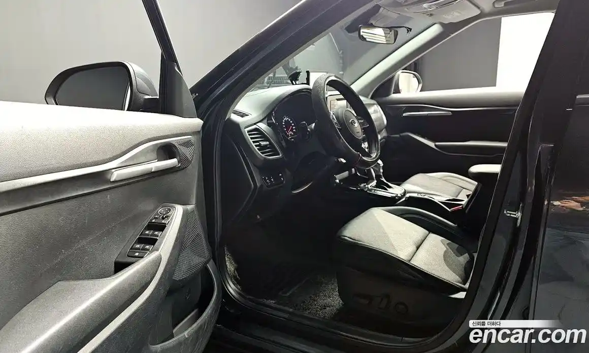 Kia Seltos 2022 1.6 Автомат в Москве № 460686, фото 12