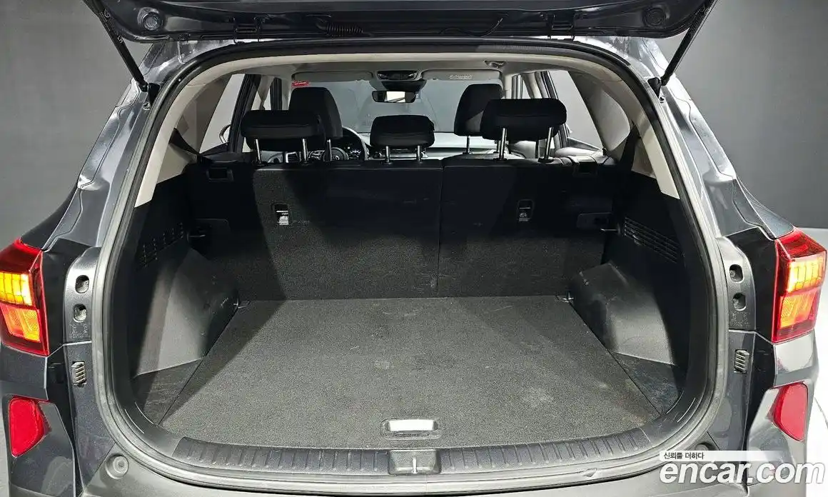 Kia Seltos 2022 1.6 Автомат в Москве № 460686, фото 20