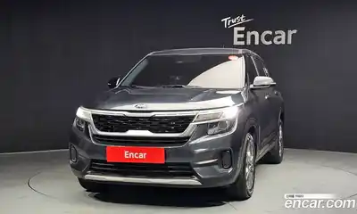 Kia Seltos 2022 1.6 Автомат в Москве № 460686, миниатюра 3