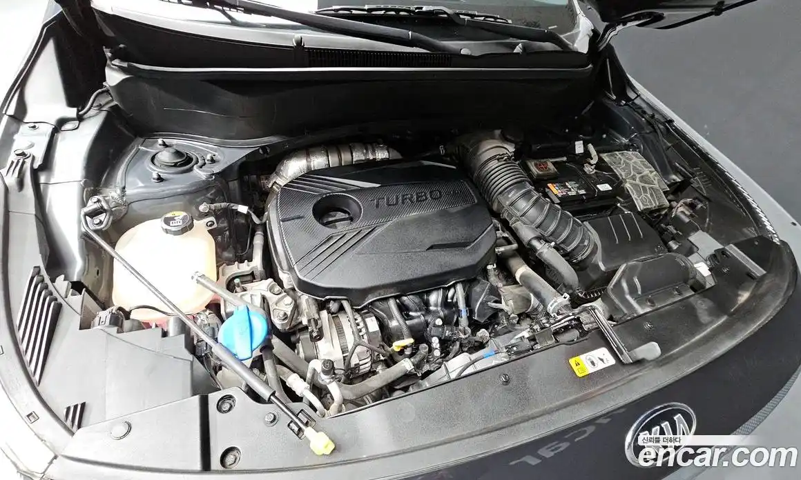 Kia Seltos 2022 1.6 Автомат в Москве № 460686, фото 6