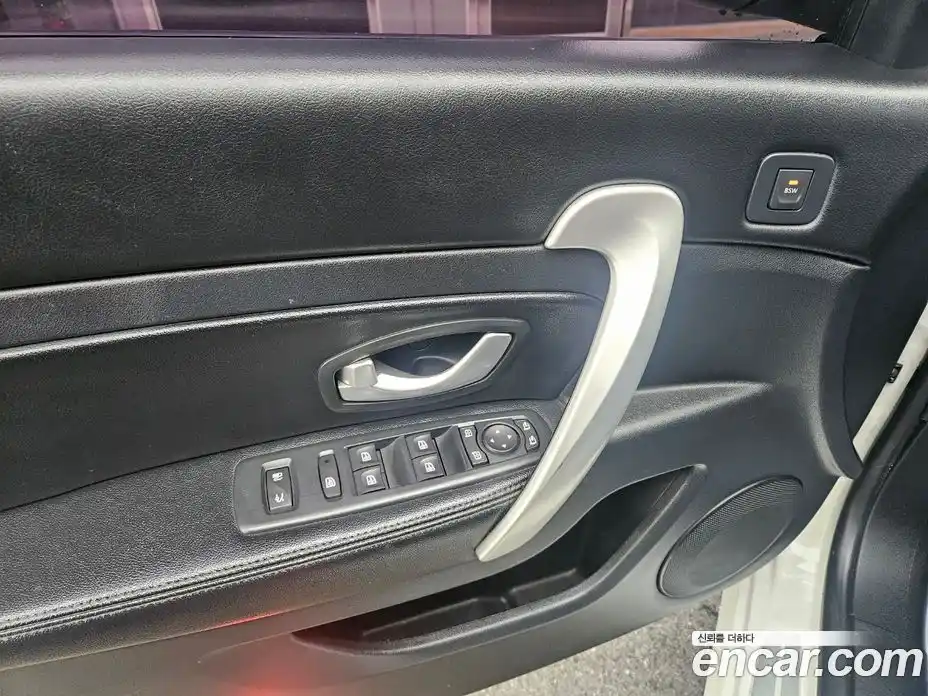 Renault SM5 2016 1.5 Автомат в Москве № 463290, фото 14