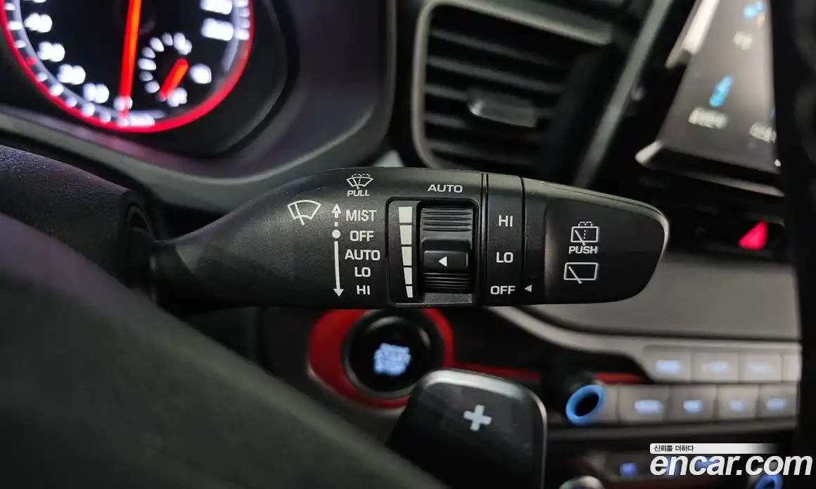 Hyundai Veloster 2019 1.6 Автомат в Москве № 46389, фото 17