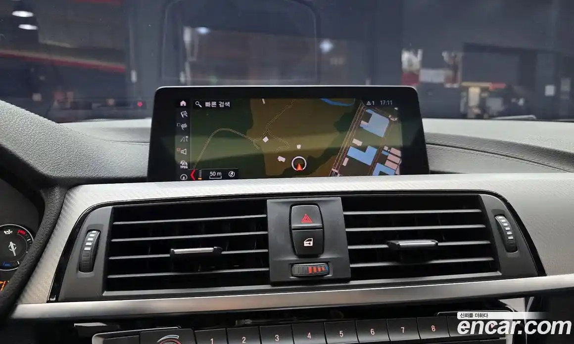 BMW 3-Series 2018 2.0 Автомат в Москве № 464225, фото 16