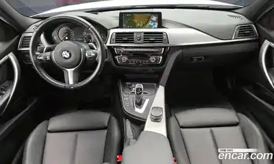 BMW 3-Series 2018 2.0 Автомат в Москве № 464225, миниатюра 7