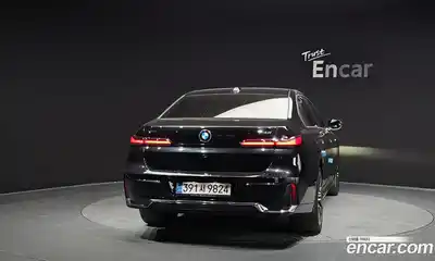 BMW 7-Series 2024 3.0 Автомат в Москве № 464388, миниатюра 4