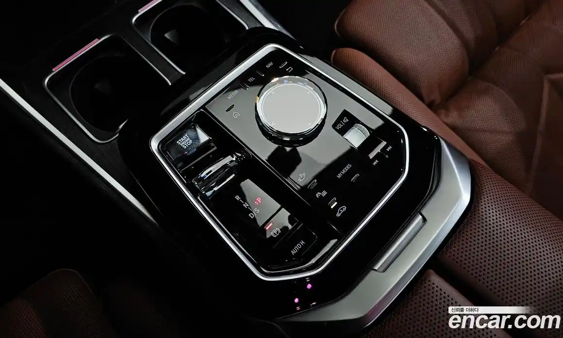 BMW 7-Series 2024 3.0 Автомат в Москве № 464388, фото 9