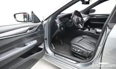 BMW Gran Turismo 2023 2.0 Автомат в Москве № 464399, миниатюра 11