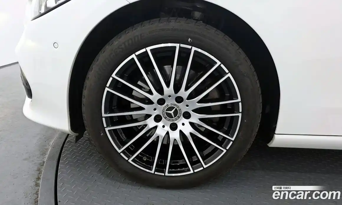 Mercedes-Benz C-Class 2022 2.0 Автомат в Москве № 466169, фото 5