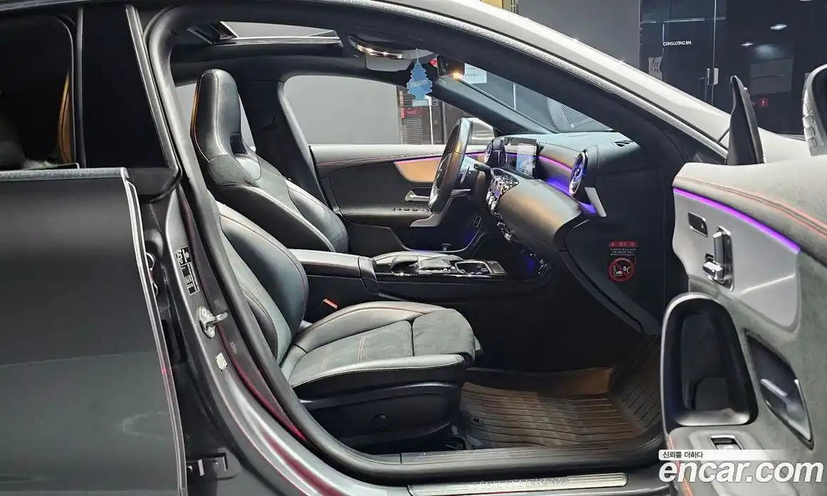 Mercedes-Benz CLA-Class 2022 2.0 Автомат в Москве № 466470, фото 10