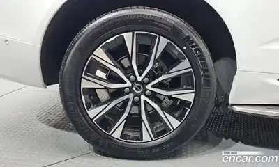 Volvo XC60 2024 2.0 Автомат в Москве № 469850, миниатюра 5