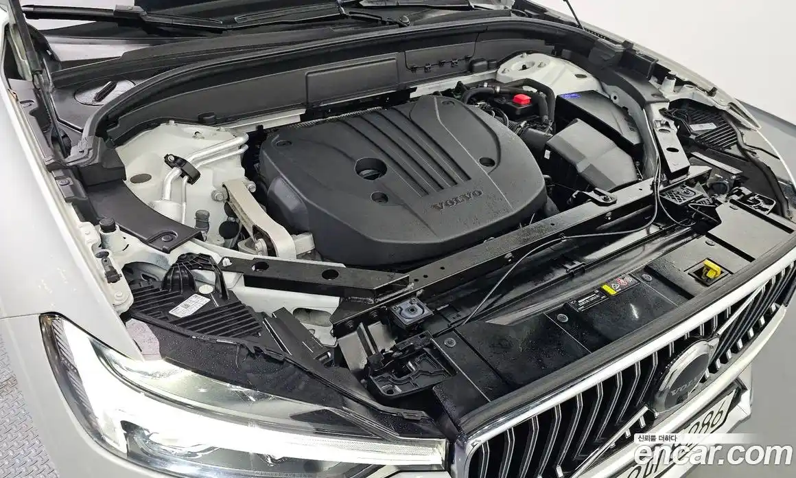 Volvo XC60 2024 2.0 Автомат в Москве № 469850, фото 6