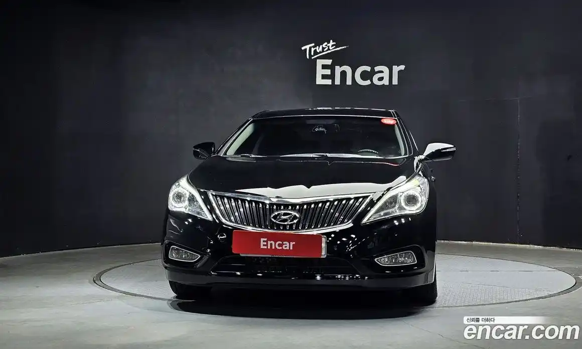 Hyundai Grandeur 2014 2.4 Автомат в Москве № 47728, фото 16