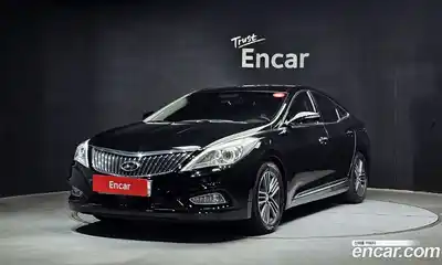 Hyundai Grandeur 2014 2.4 Автомат в Москве № 47728, миниатюра 3