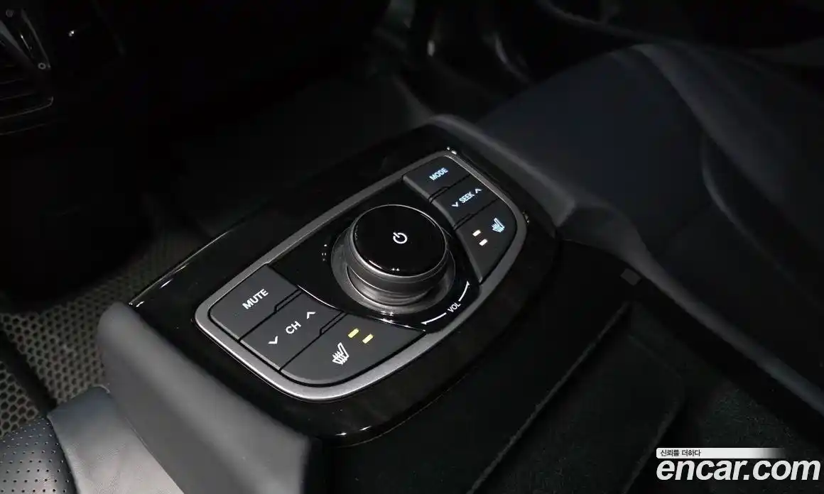 Hyundai Grandeur 2014 2.4 Автомат в Москве № 47728, фото 9