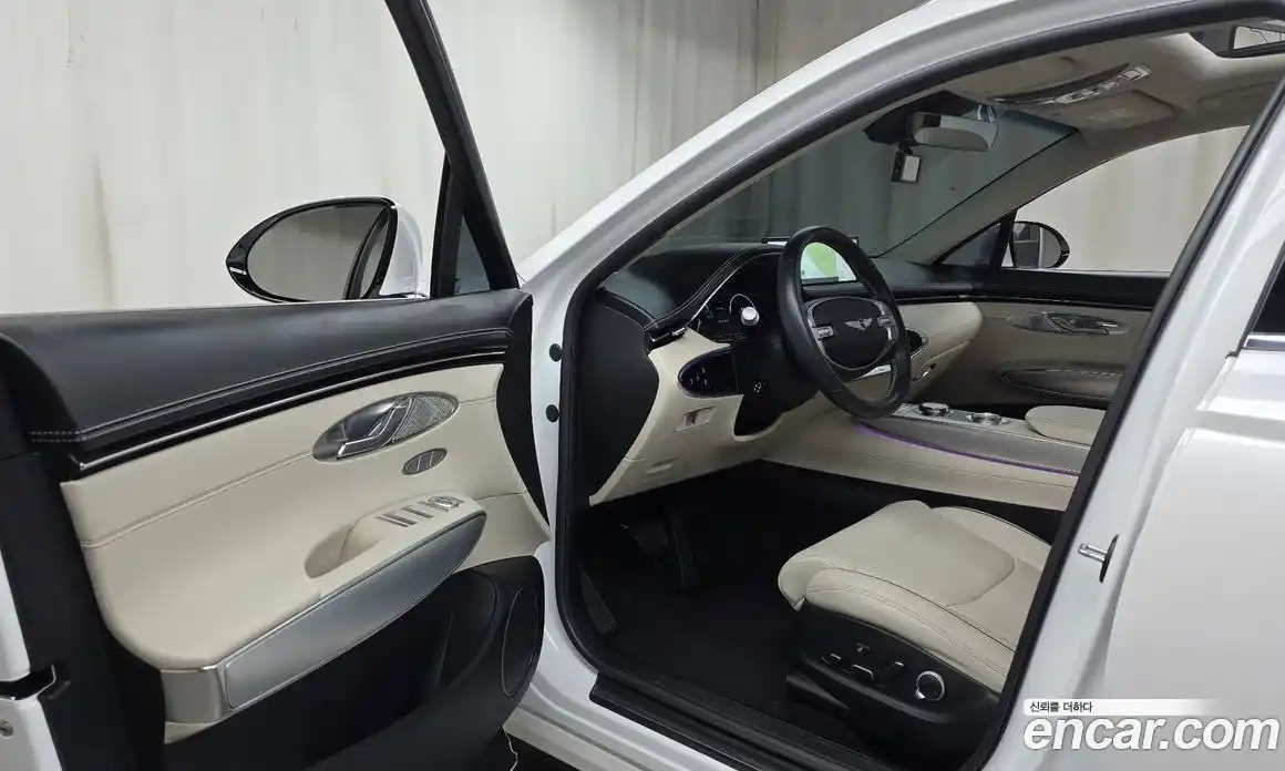 Genesis GV70 2021 2.5 Автомат в Москве № 57295, фото 15