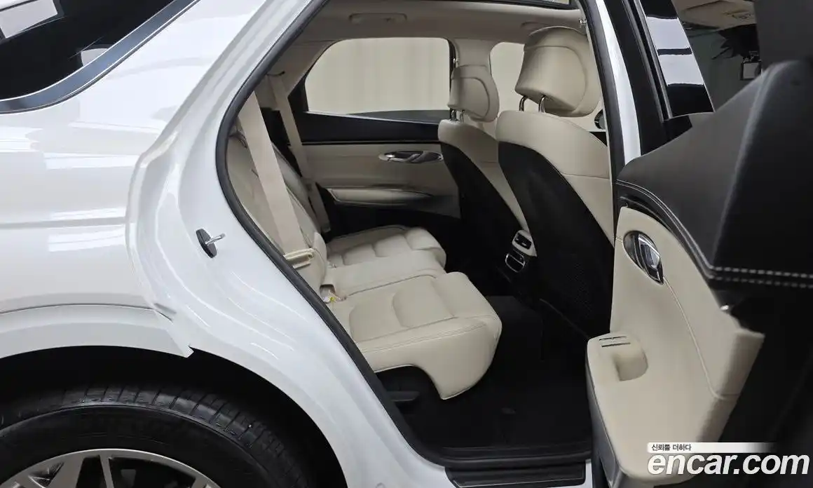 Genesis GV70 2021 2.5 Автомат в Москве № 57295, фото 20