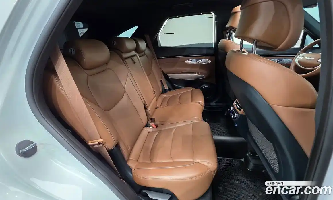 Genesis GV70 2024 2.5 Автомат в Москве № 59316, фото 16