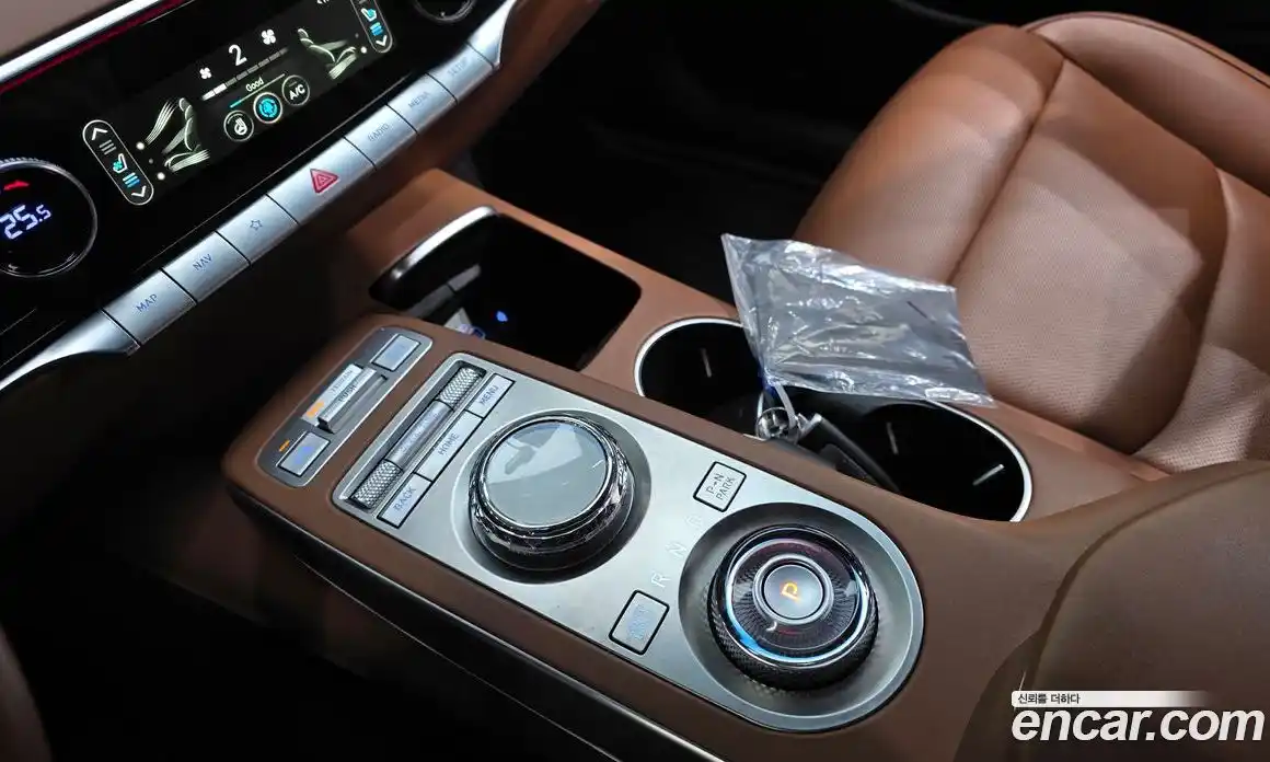 Genesis GV70 2024 2.5 Автомат в Москве № 59316, фото 19