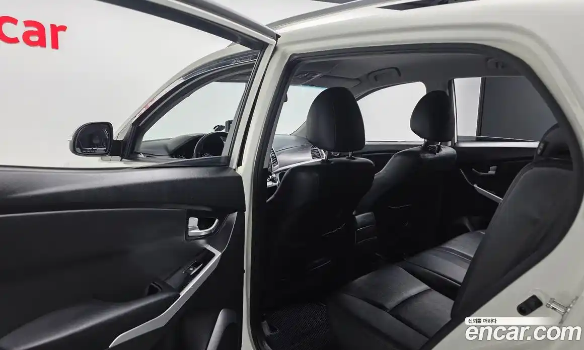 SsangYong Korando 2016 2.2 Автомат в Москве № 62460, фото 16