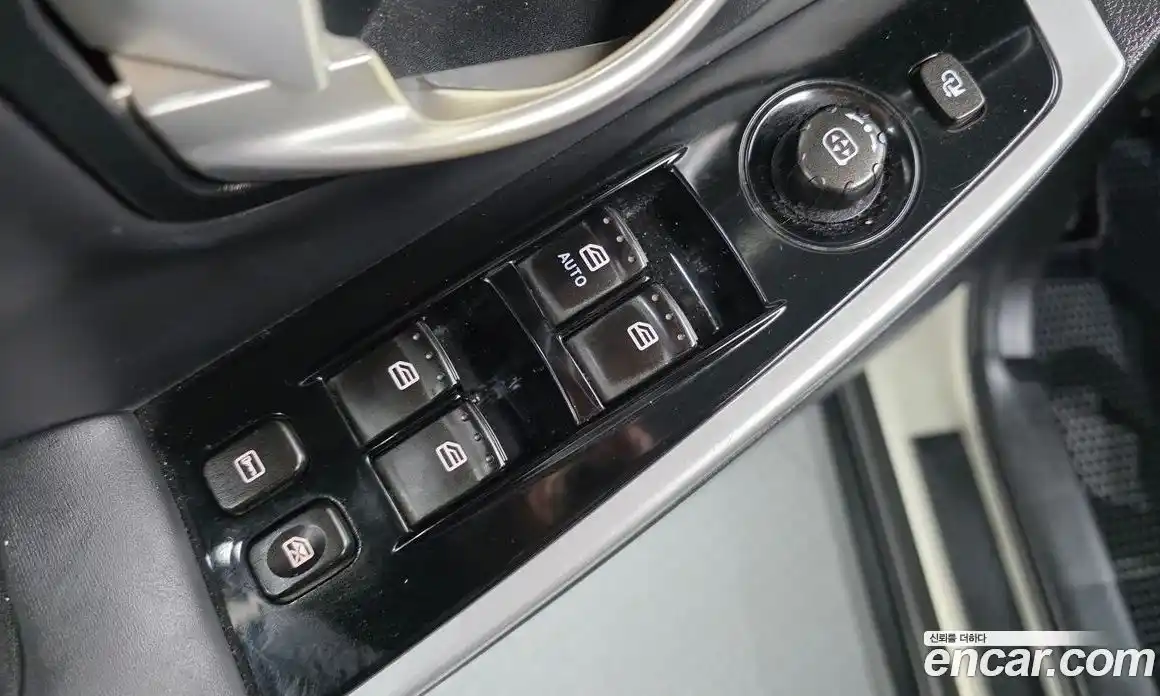 SsangYong Korando 2016 2.2 Автомат в Москве № 62460, фото 9