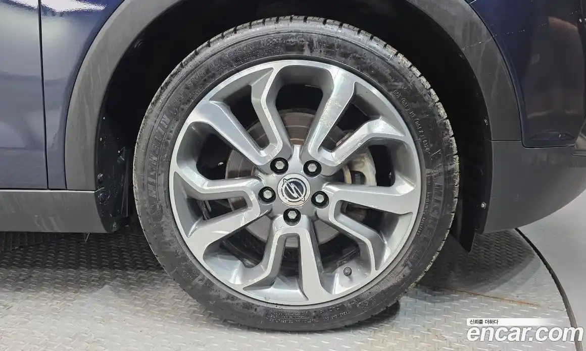 SsangYong TIBOLI 2015 1.6 Автомат в Москве № 652, фото 11