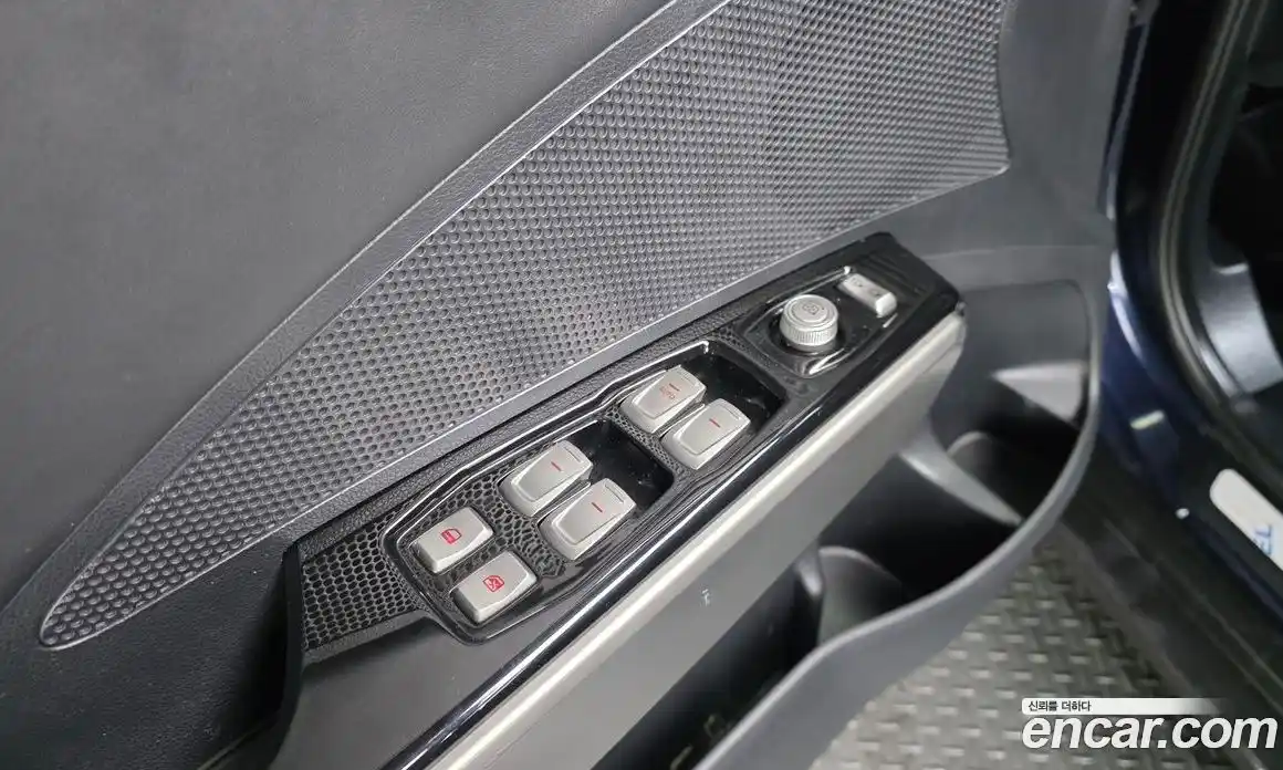 SsangYong TIBOLI 2015 1.6 Автомат в Москве № 652, фото 17