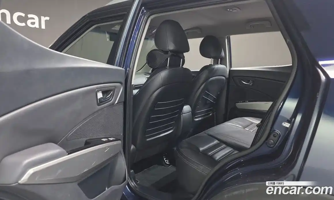 SsangYong TIBOLI 2015 1.6 Автомат в Москве № 652, фото 4