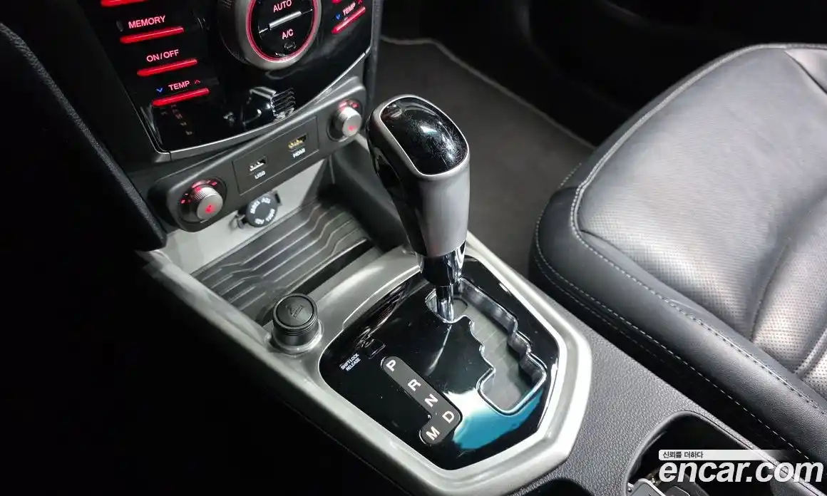 SsangYong TIBOLI 2015 1.6 Автомат в Москве № 652, фото 5