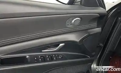 Hyundai Avante 2021 1.6 Автомат в Москве № 7114, миниатюра 11