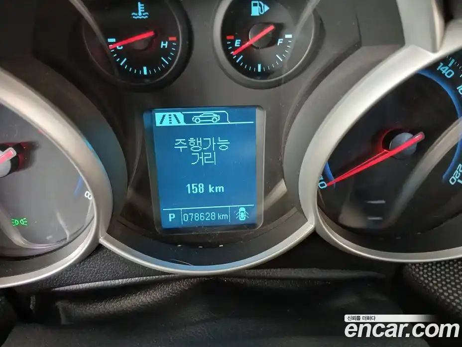 Chevrolet Cruze 2014 1.8 Автомат в Москве № 78460, фото 8