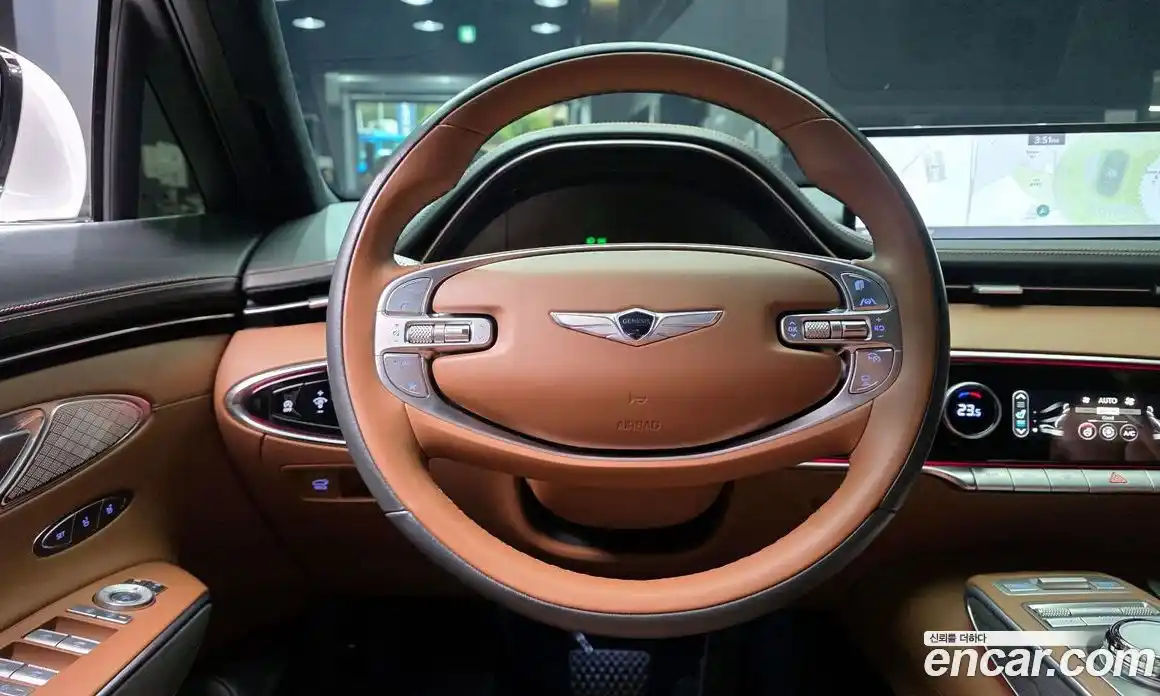 Genesis GV70 2023 2.5 Автомат в Москве № 84141, фото 15