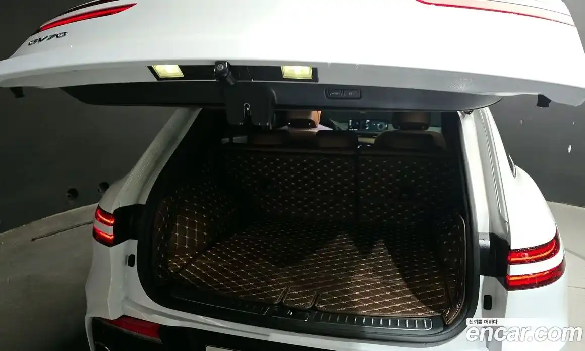 Genesis GV70 2023 2.5 Автомат в Москве № 84141, фото 5