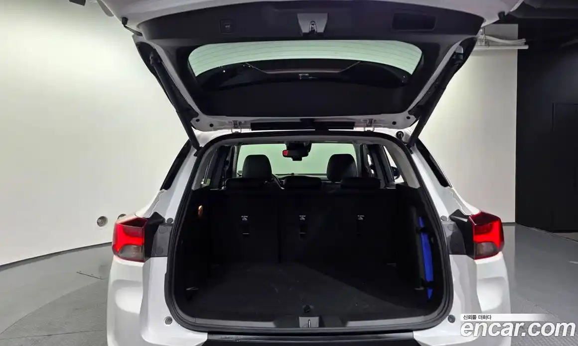 Chevrolet TrailBlazer 2022 1.3 Автомат в Москве № 85006, фото 9