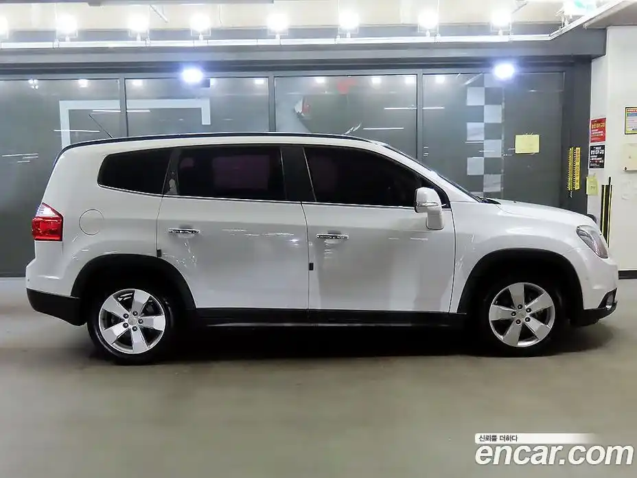 Chevrolet Orlando 2015 2.0 Автомат в Москве № 105212, фото 5