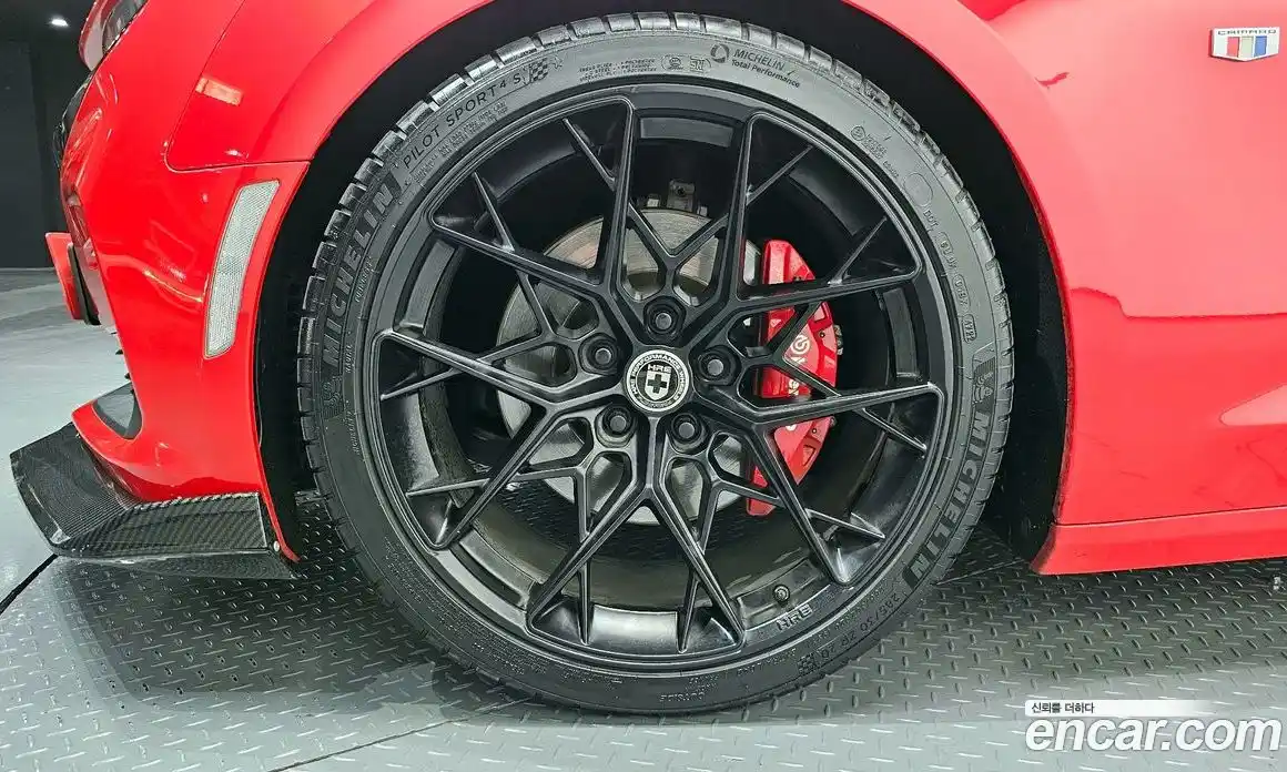 Chevrolet Camaro 2019 6.2 Автомат в Москве № 105481, фото 1