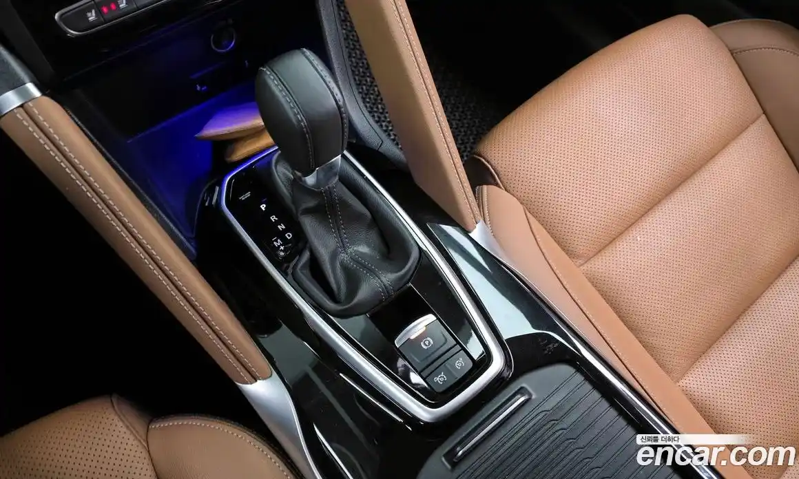 Renault QM6 2023 2.0 Автомат в Москве № 106662, фото 11