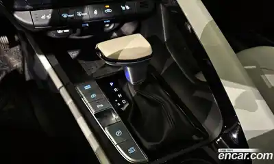 Hyundai Avante 2021 1.6 Автомат в Москве № 108149, миниатюра 10