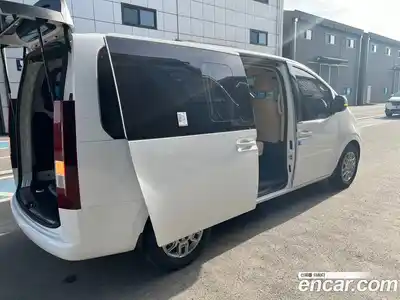 Hyundai Staria 2025 3.5 Автомат в Москве № 109004, миниатюра 5