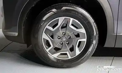 Hyundai Santa Fe 2023 1.6 Автомат в Москве № 113159, миниатюра 11