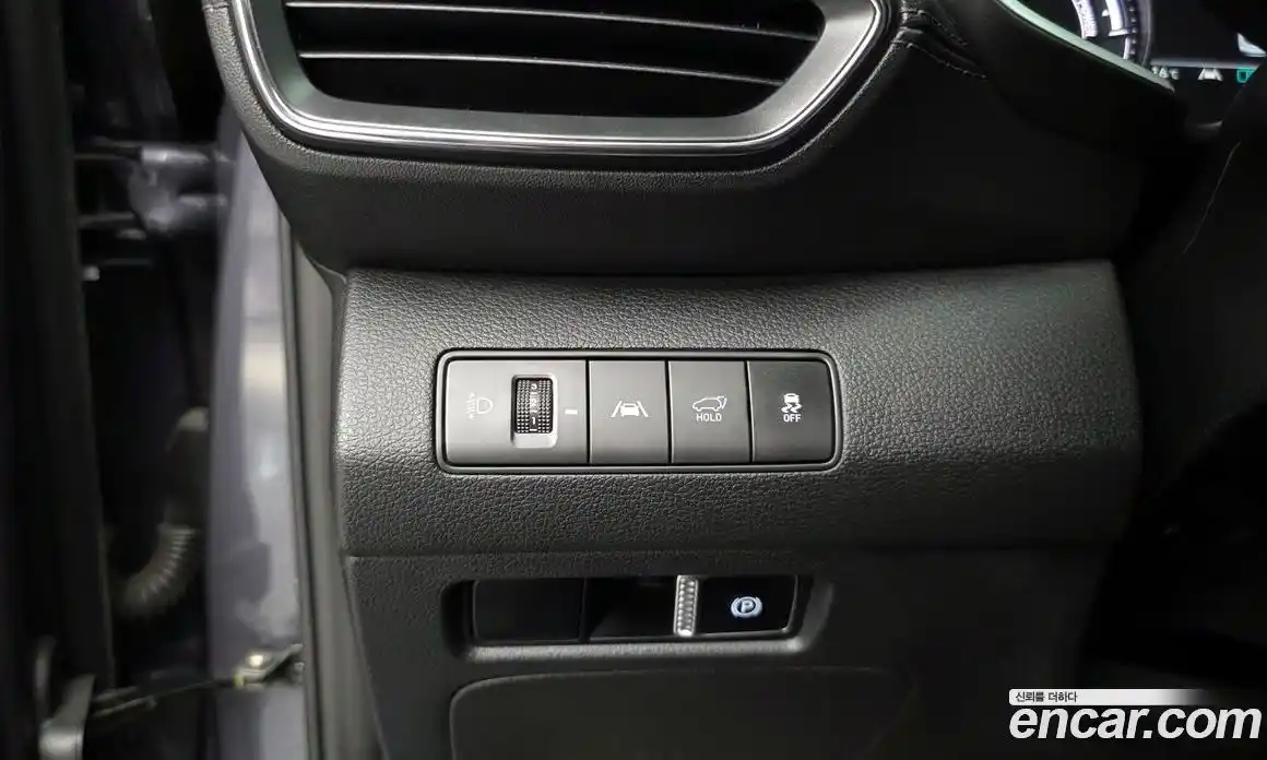 Hyundai Santa Fe 2023 1.6 Автомат в Москве № 113159, фото 15