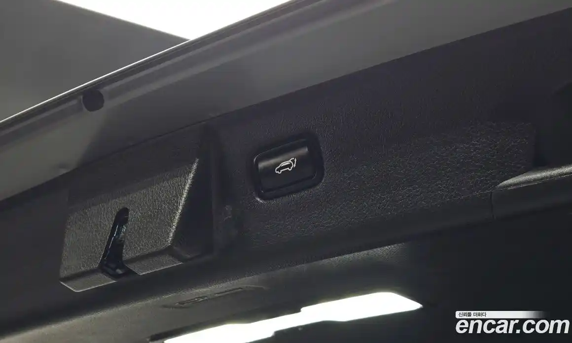 Kia Mohave 2023 3.0 Автомат в Москве № 114586, фото 19