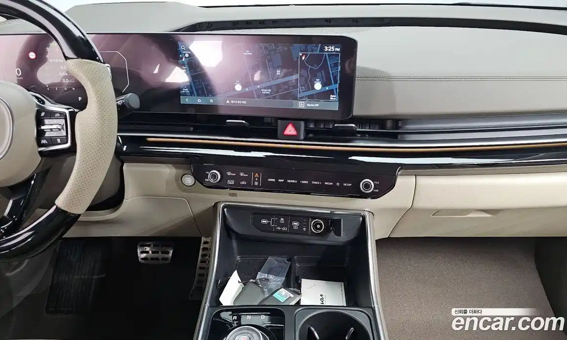 Kia Canival 2024 2.2 Автомат в Москве № 121106, фото 15