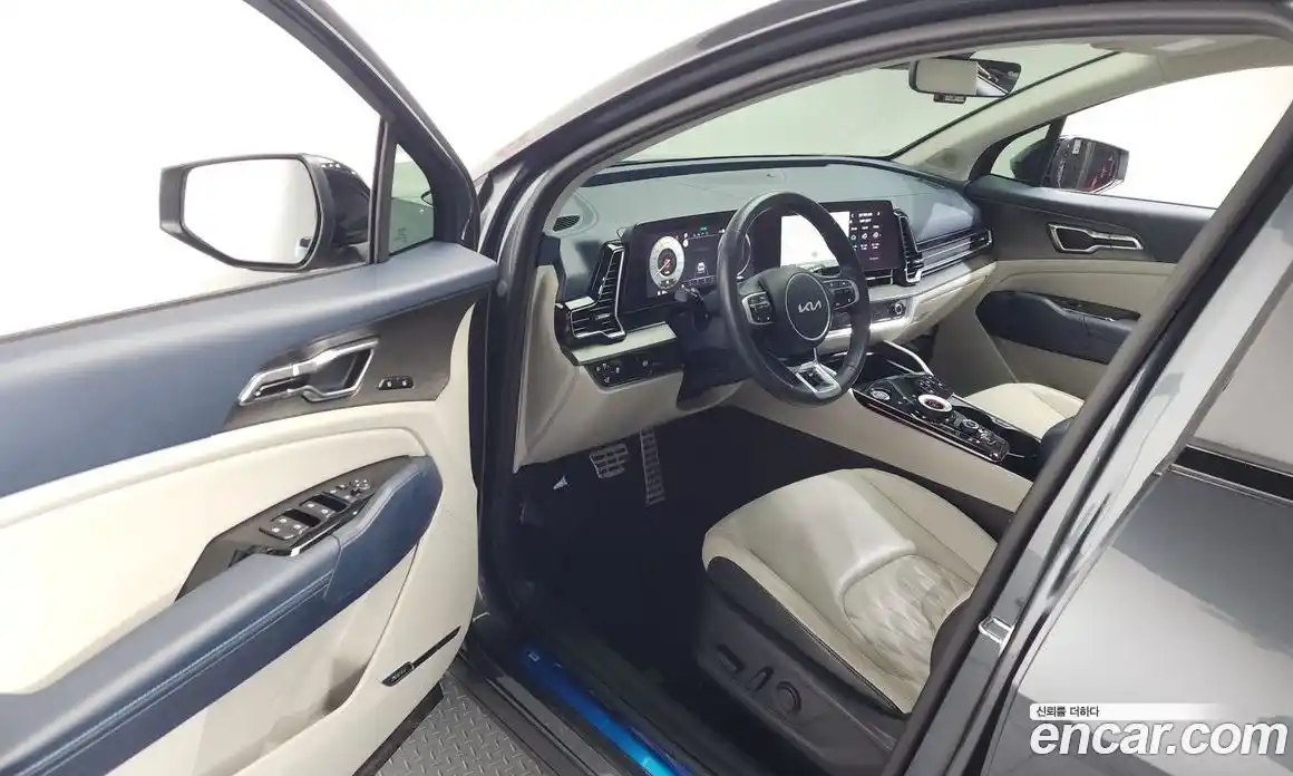 Kia Sportage 2023 1.6 Автомат в Москве № 121962, фото 11