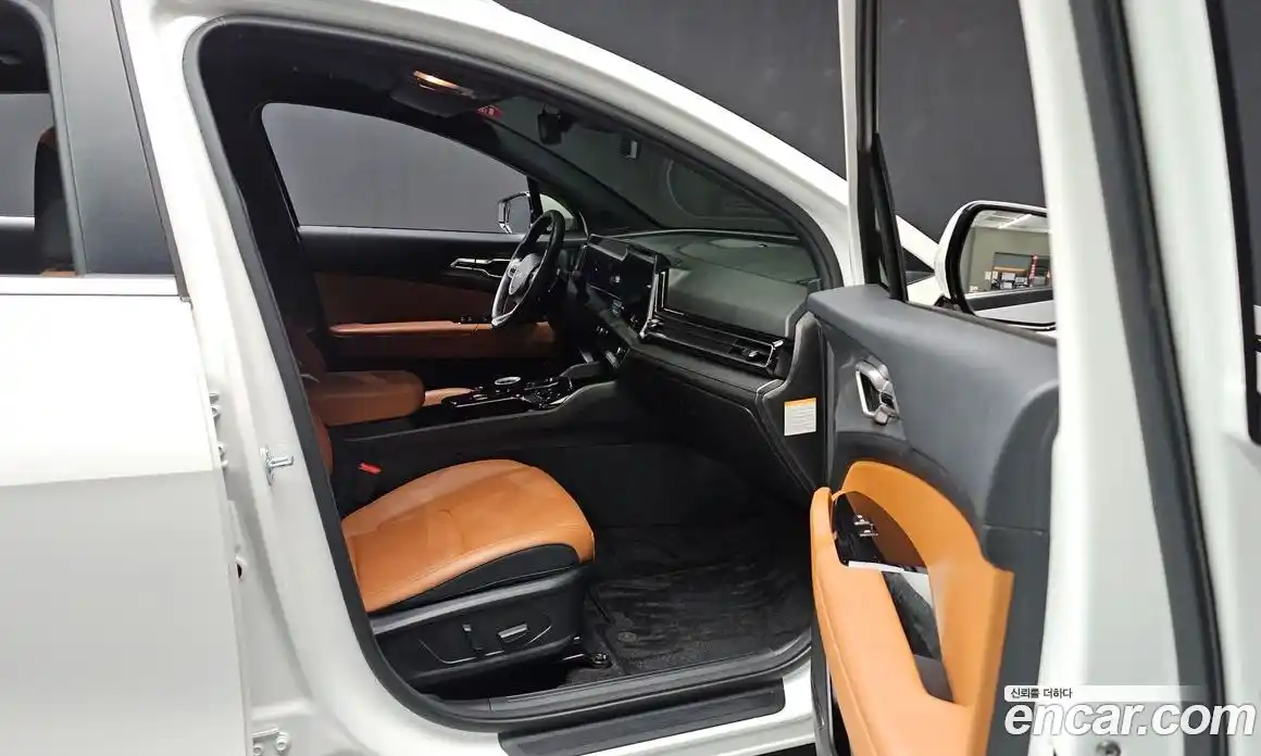 Kia Sportage 2023 1.6 Автомат в Москве № 121971, фото 14