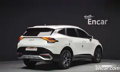 Kia Sportage 2023 1.6 Автомат в Москве № 121971, миниатюра 4