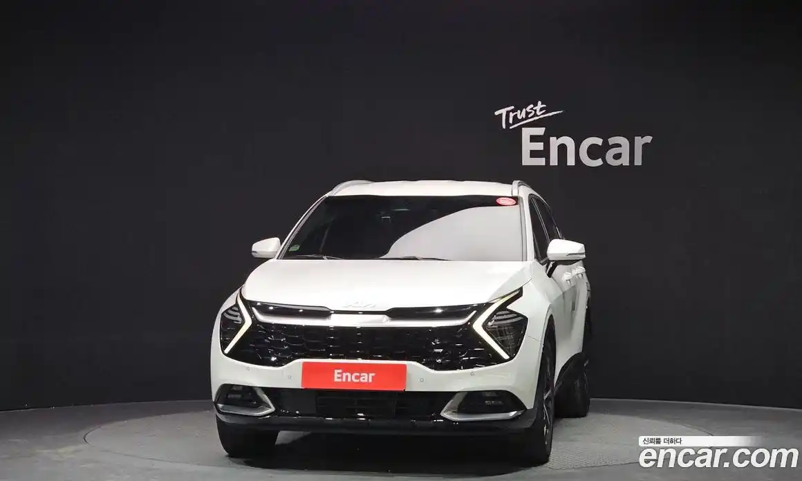 Kia Sportage 2023 1.6 Автомат в Москве № 121971, фото 8