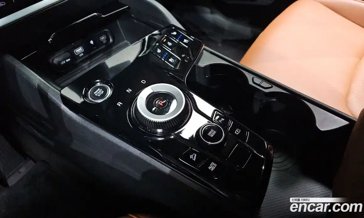 Kia Sportage 2023 1.6 Автомат в Москве № 121971, фото 9