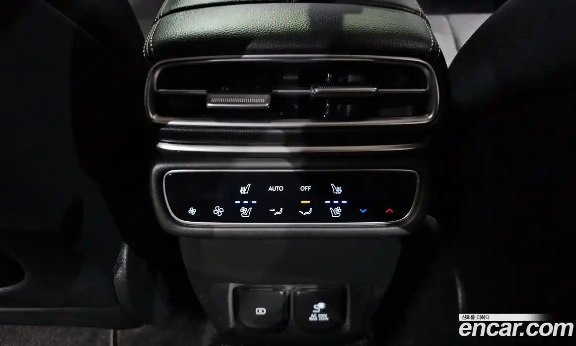 Genesis GV80 2024 2.5 Автомат в Москве № 122490, фото 12