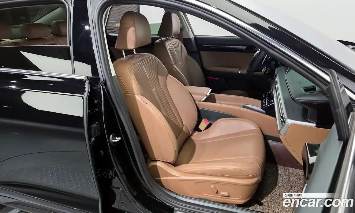 Hyundai Grandeur 2025 2.5 Автомат в Москве № 123419, фото 13